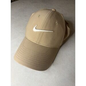 Nike Dri-FIT Club Cap Khaki Tan Adjustable Swoosh Logo Baseball Hat M/L FB5625